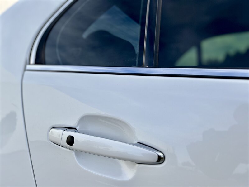 2005 Lexus LEXUS LS 430 SUNROOF LEATHER HEAT/COOL SEAT XENON FOG LIGHTS 3 KEYS   - Photo 34 - Stafford, TX 77477