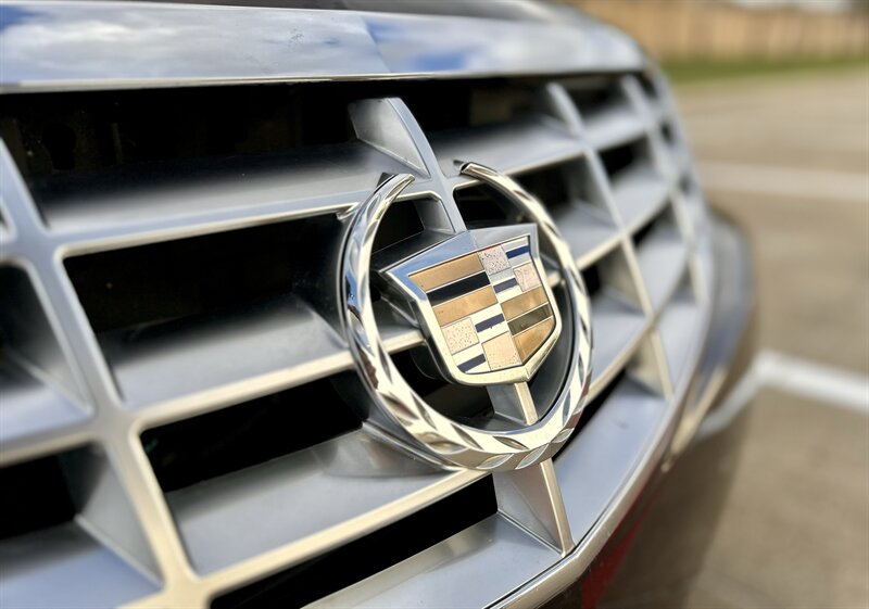 2009 Cadillac CADILLAC DTS PREMIUM LUXURY NAVIGATION SUNROOF YOUTUBE VIDEO   - Photo 22 - Stafford, TX 77477