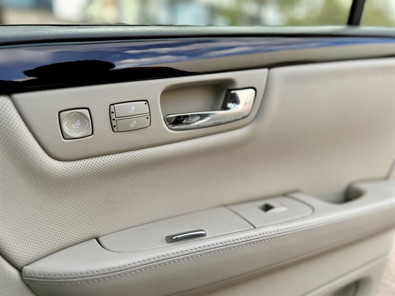 2009 Cadillac CADILLAC DTS PREMIUM LUXURY NAVIGATION SUNROOF YOUTUBE VIDEO   - Photo 71 - Stafford, TX 77477