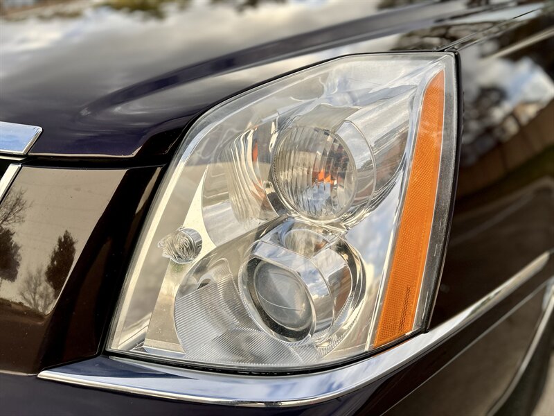 2009 Cadillac CADILLAC DTS PREMIUM LUXURY NAVIGATION SUNROOF YOUTUBE VIDEO   - Photo 21 - Stafford, TX 77477