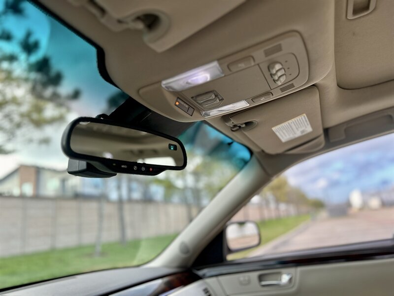 2009 Cadillac CADILLAC DTS PREMIUM LUXURY NAVIGATION SUNROOF YOUTUBE VIDEO   - Photo 54 - Stafford, TX 77477