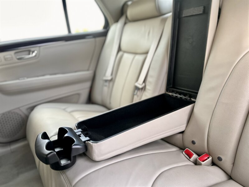 2009 Cadillac CADILLAC DTS PREMIUM LUXURY NAVIGATION SUNROOF YOUTUBE VIDEO   - Photo 67 - Stafford, TX 77477