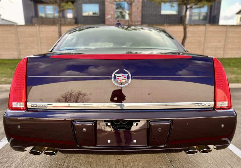 2009 Cadillac CADILLAC DTS PREMIUM LUXURY NAVIGATION SUNROOF YOUTUBE VIDEO   - Photo 16 - Stafford, TX 77477