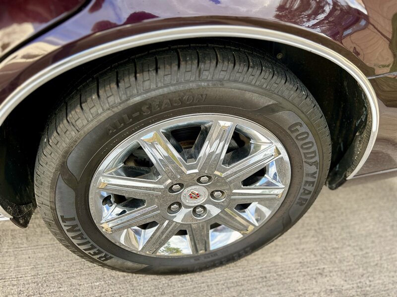 2009 Cadillac CADILLAC DTS PREMIUM LUXURY NAVIGATION SUNROOF YOUTUBE VIDEO   - Photo 82 - Stafford, TX 77477