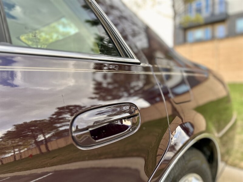 2009 Cadillac CADILLAC DTS PREMIUM LUXURY NAVIGATION SUNROOF YOUTUBE VIDEO   - Photo 27 - Stafford, TX 77477