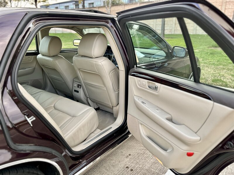 2009 Cadillac CADILLAC DTS PREMIUM LUXURY NAVIGATION SUNROOF YOUTUBE VIDEO   - Photo 69 - Stafford, TX 77477
