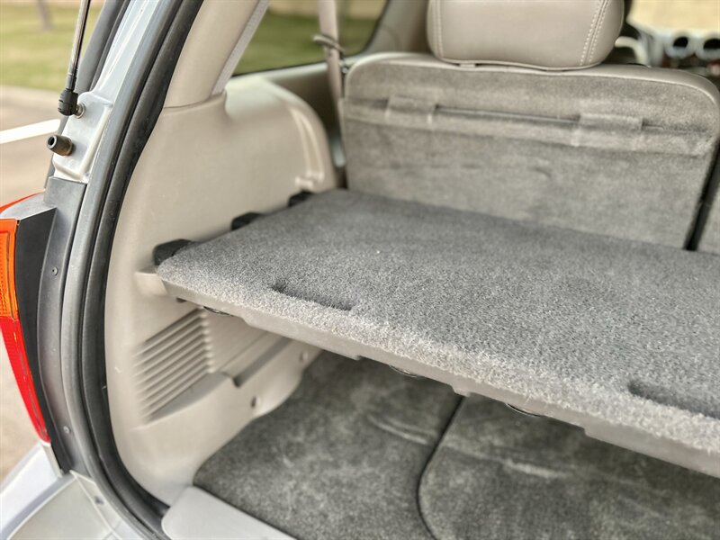 2004 GMC ENVOY XL 7 Passenger SLT 5.3L V8 AWD 290hp 4X4 BABY TAHOE YOUTUBE VIDEO   - Photo 83 - Stafford, TX 77477