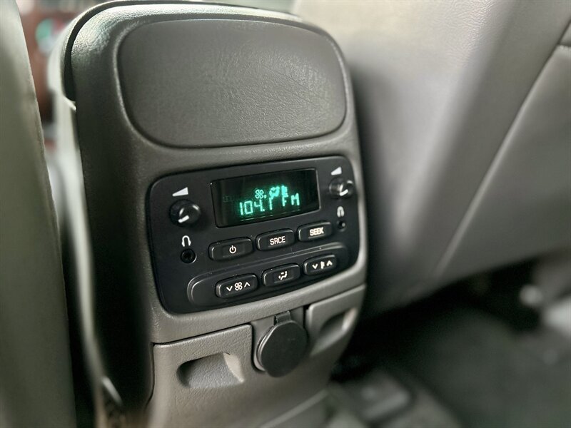 2004 GMC ENVOY XL 7 Passenger SLT 5.3L V8 AWD 290hp 4X4 BABY TAHOE YOUTUBE VIDEO   - Photo 63 - Stafford, TX 77477