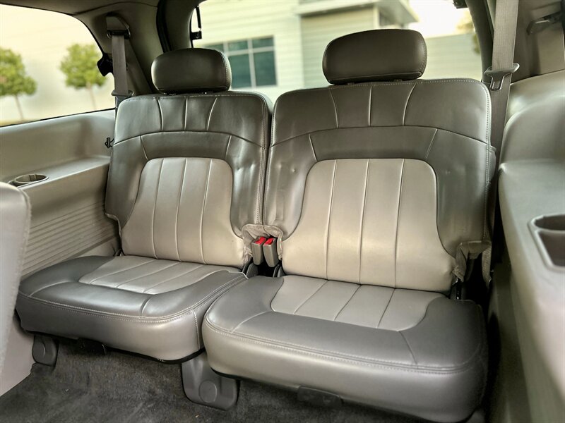 2004 GMC ENVOY XL 7 Passenger SLT 5.3L V8 AWD 290hp 4X4 BABY TAHOE YOUTUBE VIDEO   - Photo 65 - Stafford, TX 77477