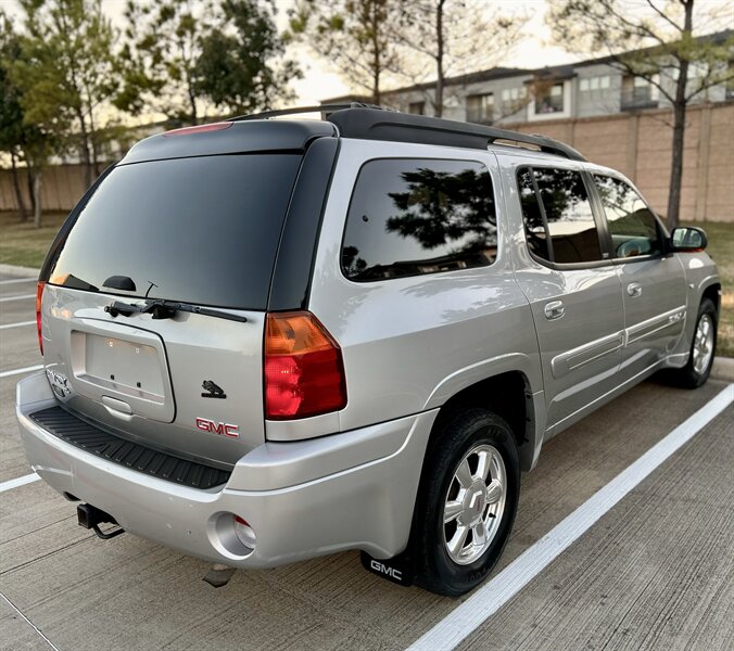 2004 GMC ENVOY XL 7 Passenger SLT 5.3L V8 AWD 290hp 4X4 BABY TAHOE YOUTUBE VIDEO   - Photo 26 - Stafford, TX 77477