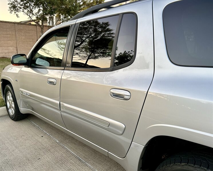 2004 GMC ENVOY XL 7 Passenger SLT 5.3L V8 AWD 290hp 4X4 BABY TAHOE YOUTUBE VIDEO   - Photo 30 - Stafford, TX 77477