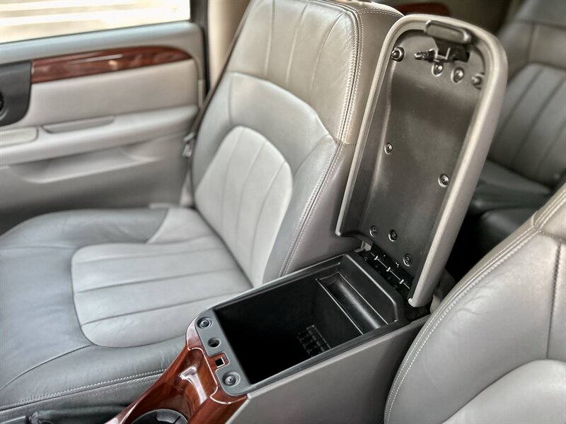 2004 GMC ENVOY XL 7 Passenger SLT 5.3L V8 AWD 290hp 4X4 BABY TAHOE YOUTUBE VIDEO   - Photo 57 - Stafford, TX 77477