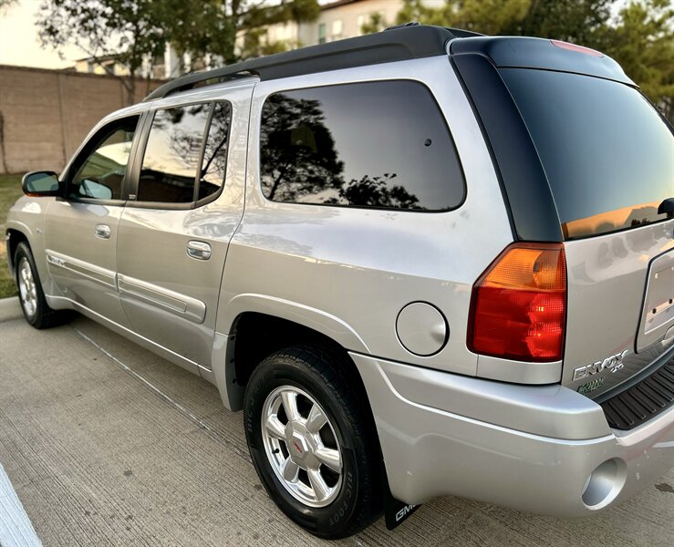 2004 GMC ENVOY XL 7 Passenger SLT 5.3L V8 AWD 290hp 4X4 BABY TAHOE YOUTUBE VIDEO   - Photo 21 - Stafford, TX 77477