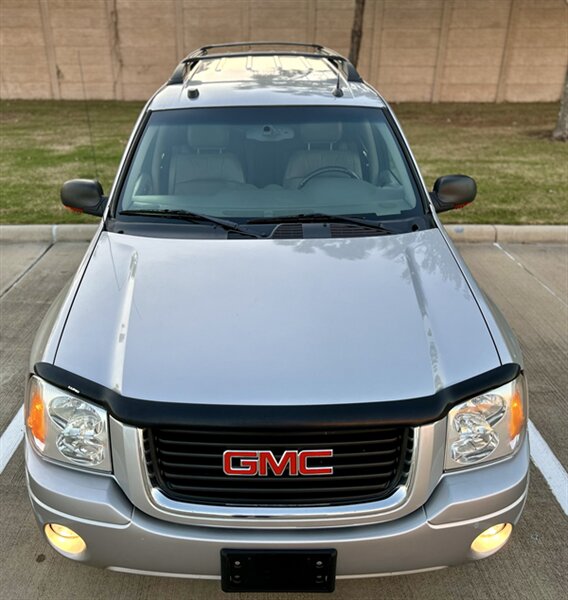 2004 GMC ENVOY XL 7 Passenger SLT 5.3L V8 AWD 290hp 4X4 BABY TAHOE YOUTUBE VIDEO   - Photo 4 - Stafford, TX 77477