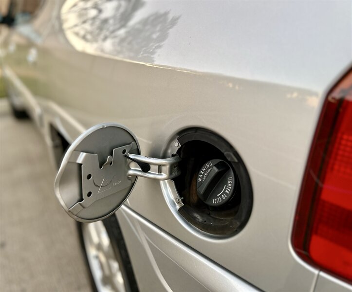 2004 GMC ENVOY XL 7 Passenger SLT 5.3L V8 AWD 290hp 4X4 BABY TAHOE YOUTUBE VIDEO   - Photo 44 - Stafford, TX 77477