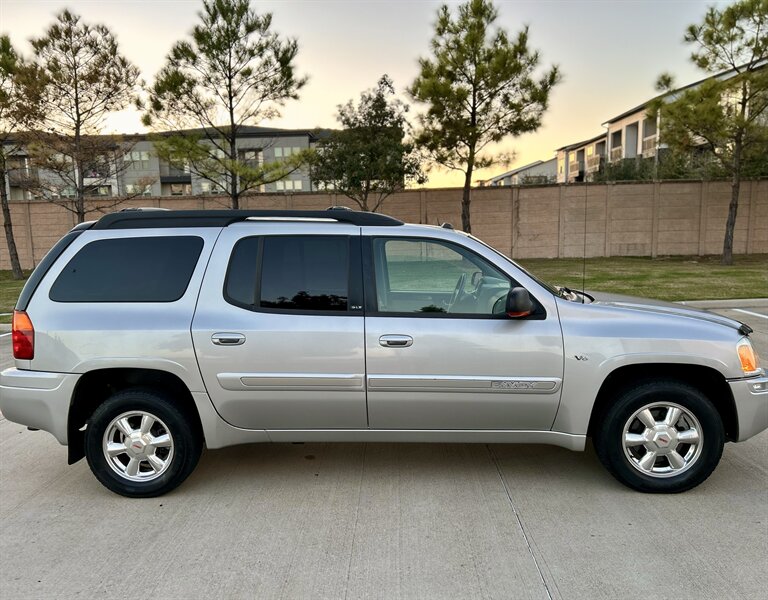 2004 GMC ENVOY XL 7 Passenger SLT 5.3L V8 AWD 290hp 4X4 BABY TAHOE YOUTUBE VIDEO   - Photo 20 - Stafford, TX 77477