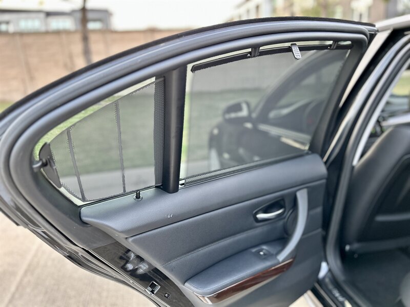 2011 BMW 328i YouTube VIDEO  6-SPEED MANUAL TRANSMISSION RARE  88K LOW MILES - Photo 42 - Stafford, TX 77477