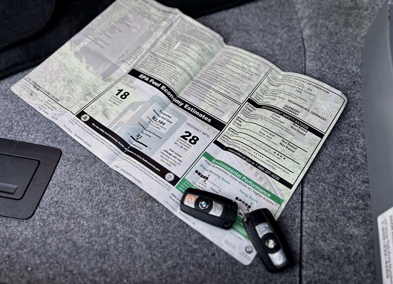 2011 BMW 328i YouTube VIDEO  6-SPEED MANUAL TRANSMISSION RARE  88K LOW MILES - Photo 58 - Stafford, TX 77477