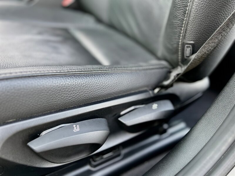 2011 BMW 328i YouTube VIDEO  6-SPEED MANUAL TRANSMISSION RARE  88K LOW MILES - Photo 29 - Stafford, TX 77477