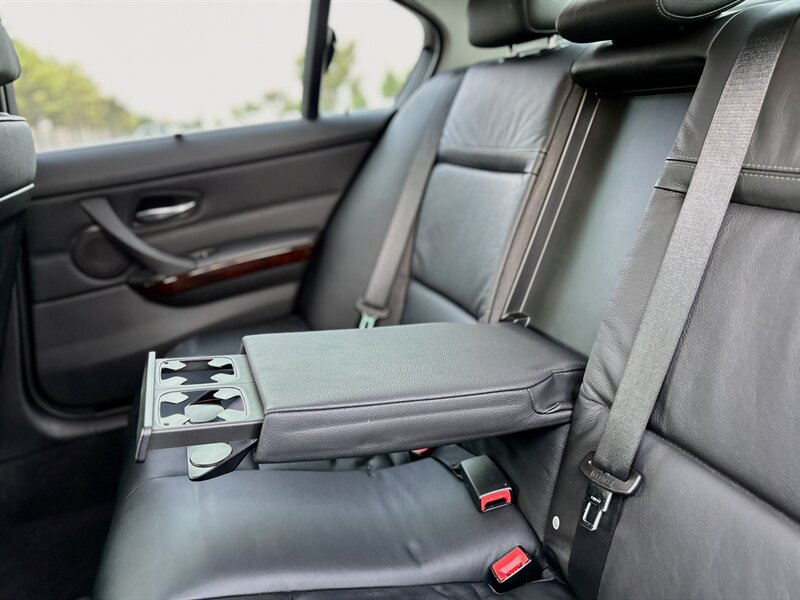 2011 BMW 328i YouTube VIDEO  6-SPEED MANUAL TRANSMISSION RARE  88K LOW MILES - Photo 48 - Stafford, TX 77477