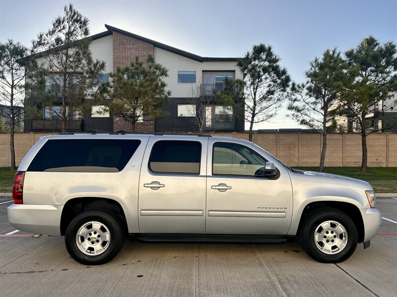 2012 Chevrolet CHEVROLET SUBURBAN LT DVD LEATHER HEATSEAT BOSE WOOD 8PASS YOUTUBE VIDEO   - Photo 19 - Stafford, TX 77477