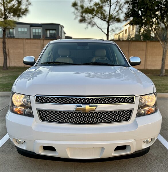 2010 Chevrolet CHEVROLET TAHOE LT LEATHER TEXAS EDITION 64K MILES YOUTUBE VIDEO   - Photo 2 - Stafford, TX 77477