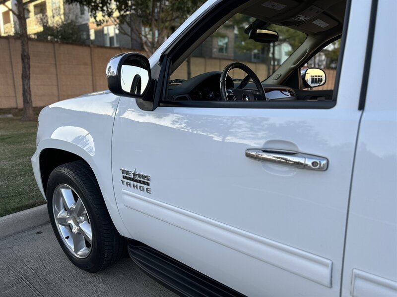 2010 Chevrolet CHEVROLET TAHOE LT LEATHER TEXAS EDITION 64K MILES YOUTUBE VIDEO   - Photo 23 - Stafford, TX 77477