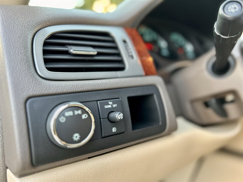 2010 Chevrolet CHEVROLET TAHOE LT LEATHER TEXAS EDITION 64K MILES YOUTUBE VIDEO   - Photo 45 - Stafford, TX 77477