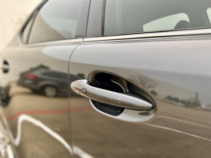 2011 Lexus LEXUS IS 250 SUNROOF 50K LOW MILES SUN FOG LIGHTS YOUTUBE VIDEO   - Photo 32 - Stafford, TX 77477