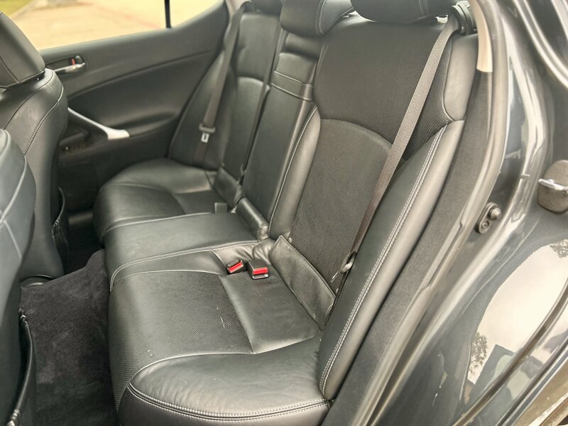 2011 Lexus LEXUS IS 250 SUNROOF 50K LOW MILES SUN FOG LIGHTS YOUTUBE VIDEO   - Photo 44 - Stafford, TX 77477