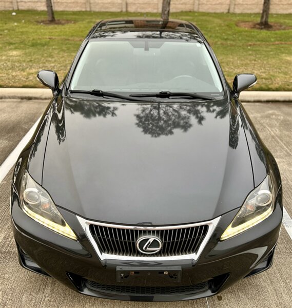 2011 Lexus LEXUS IS 250 SUNROOF 50K LOW MILES SUN FOG LIGHTS YOUTUBE VIDEO   - Photo 10 - Stafford, TX 77477