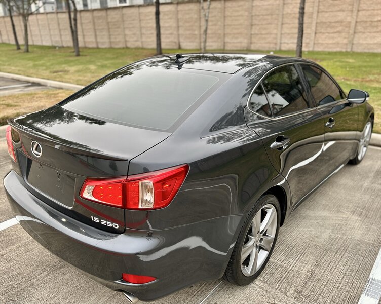 2011 Lexus LEXUS IS 250 SUNROOF 50K LOW MILES SUN FOG LIGHTS YOUTUBE VIDEO   - Photo 27 - Stafford, TX 77477