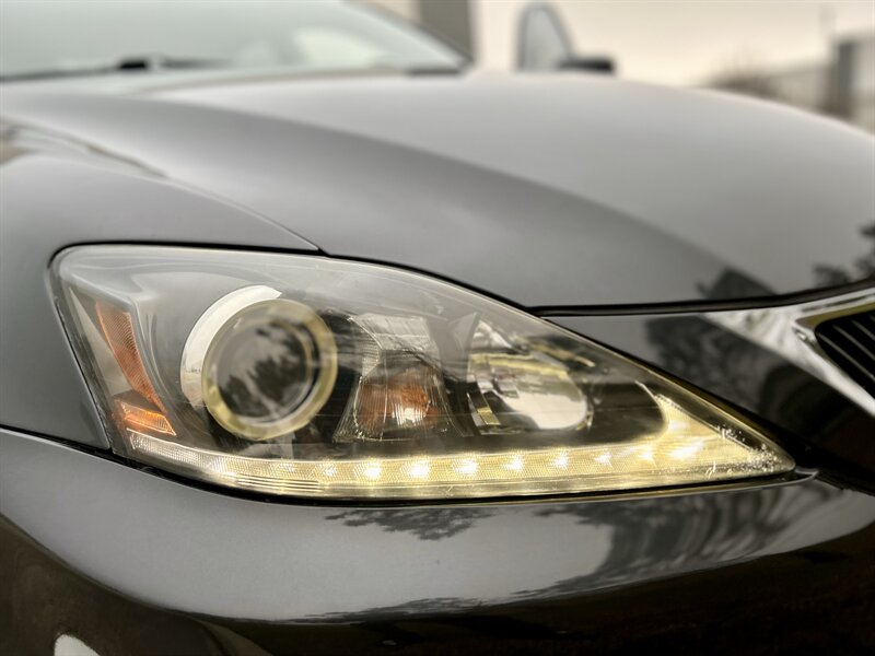 2011 Lexus LEXUS IS 250 SUNROOF 50K LOW MILES SUN FOG LIGHTS YOUTUBE VIDEO   - Photo 58 - Stafford, TX 77477