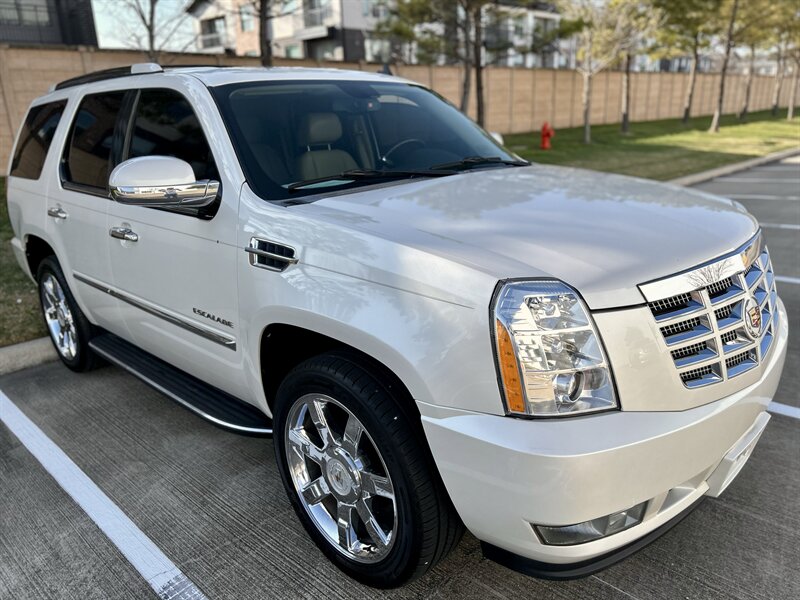 2011 Cadillac CADILLAC ESCALADE LUXURY NAV 86K LOW MILES SUPER NICE  YOUTUBE VIDEO   - Photo 5 - Stafford, TX 77477