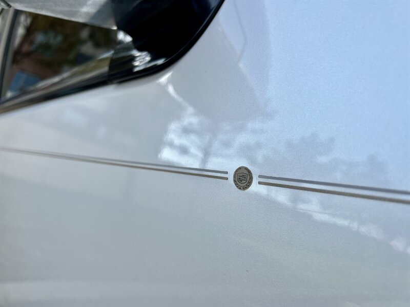 2011 Cadillac CADILLAC ESCALADE LUXURY NAV 86K LOW MILES SUPER NICE  YOUTUBE VIDEO   - Photo 21 - Stafford, TX 77477