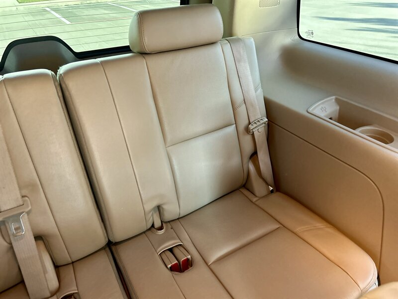 2011 Cadillac CADILLAC ESCALADE LUXURY NAV 86K LOW MILES SUPER NICE  YOUTUBE VIDEO   - Photo 60 - Stafford, TX 77477