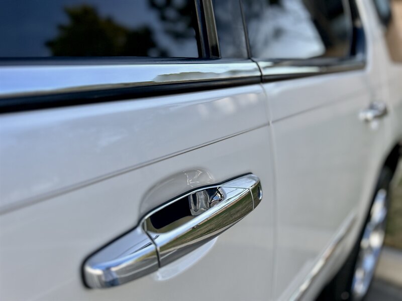 2011 Cadillac CADILLAC ESCALADE LUXURY NAV 86K LOW MILES SUPER NICE  YOUTUBE VIDEO   - Photo 23 - Stafford, TX 77477