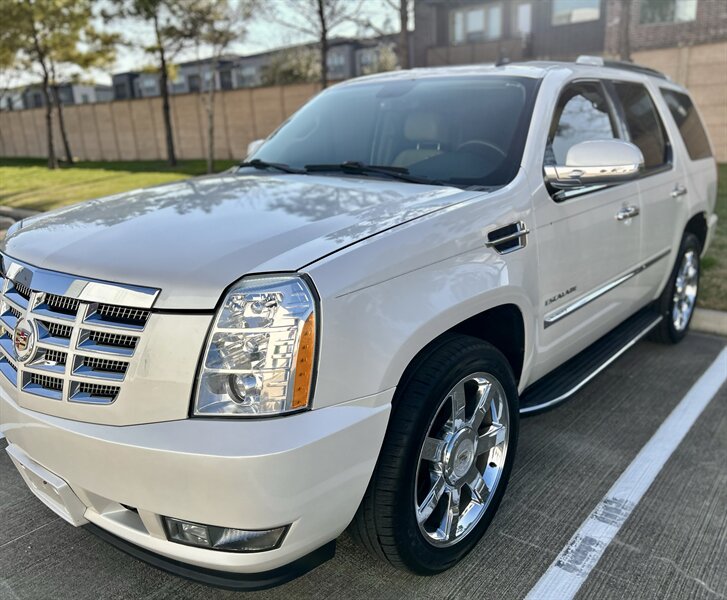 2011 Cadillac CADILLAC ESCALADE LUXURY NAV 86K LOW MILES SUPER NICE  YOUTUBE VIDEO   - Photo 3 - Stafford, TX 77477