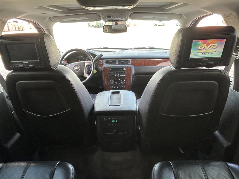 2012 Chevrolet Suburban LT   - Photo 25 - Stafford, TX 77477