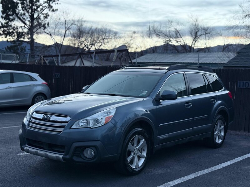 2013 Subaru Outback 2.5i Limited  