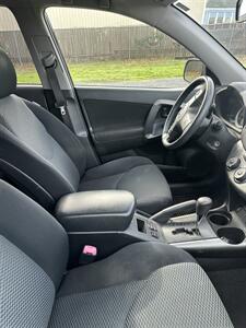 2009 Toyota RAV4 Sport  4wD - Photo 5 - Sweet Home, OR 97386
