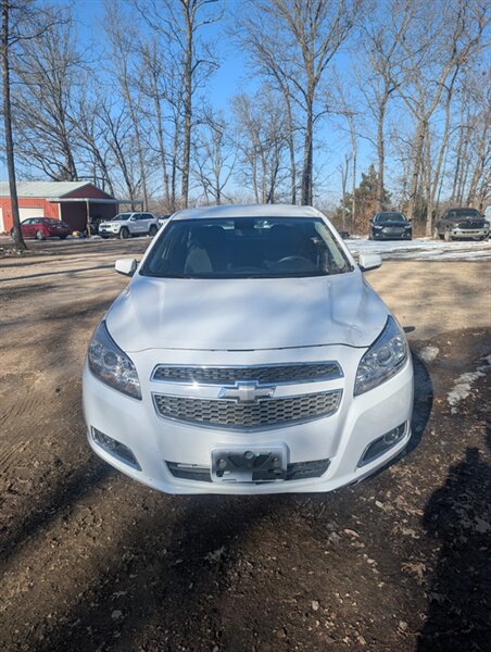 2013 Chevrolet Malibu LT   - Photo 1 - Houston, MO 65483