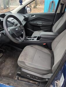 2017 Ford Escape SE - Photo 8 - Houston, MO 65483