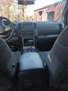 2011 Nissan Pathfinder S   - Photo 7 - Houston, MO 65483