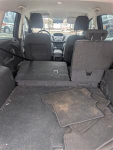 2017 Ford Escape S   - Photo 5 - Houston, MO 65483