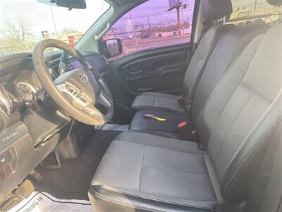 2016 Nissan Titan XD S   - Photo 2 - Houston, MO 65483