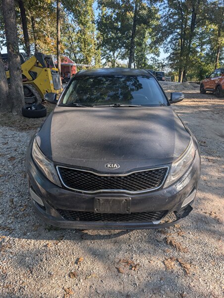 2015 Kia Optima LX   - Photo 1 - Houston, MO 65483
