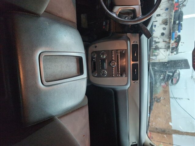 2013 GMC Sierra 1500 SLE - Photo 7 - Houston, MO 65483