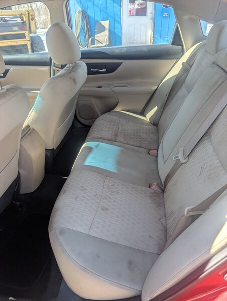 2016 Nissan Altima 2.5 S - Photo 5 - Houston, MO 65483