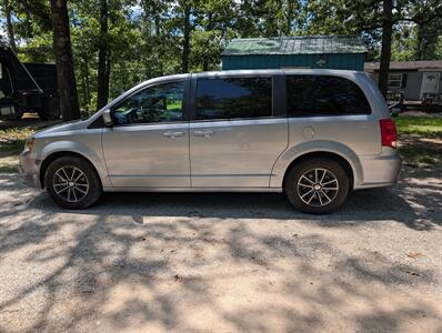 2018 Dodge Grand Caravan SE - Photo 4 - Houston, MO 65483